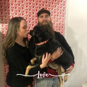 Meet your Posher, Danielle